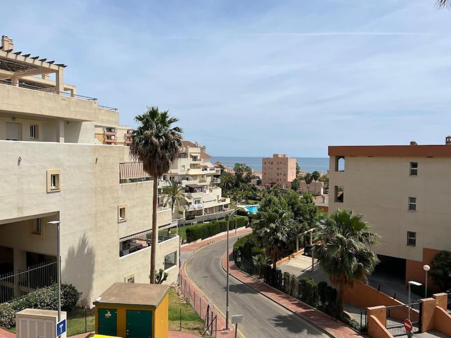 Benalmadena Costa Malaga Apartamento Muy Acogedor Con Vistas Al Mar Terraza Gigante Para Verano E Invierno Parking Eksteriør bilde